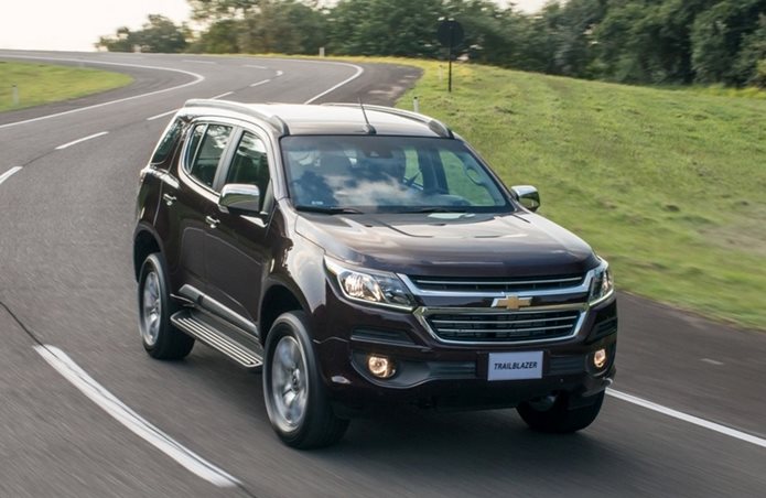 nova chevrolet trailblazer 2017