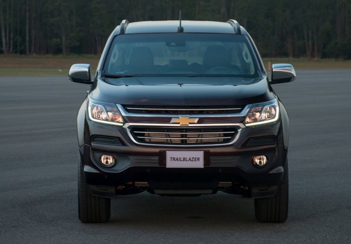 nova chevrolet trailblazer 2017