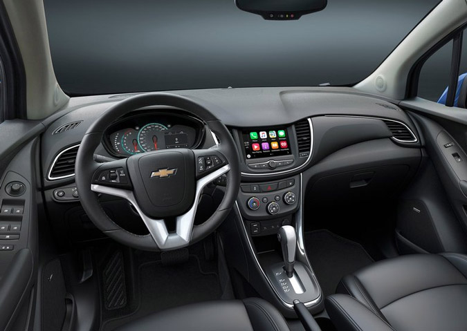 chevrolet tracker 2017 interior painel