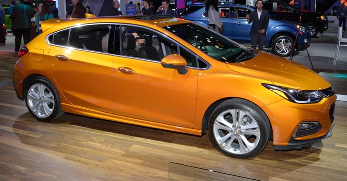 chevrolet cruze hatch 2017