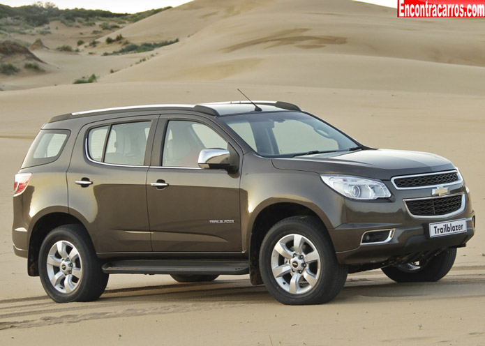 novo chevrolet trailblazer 2013