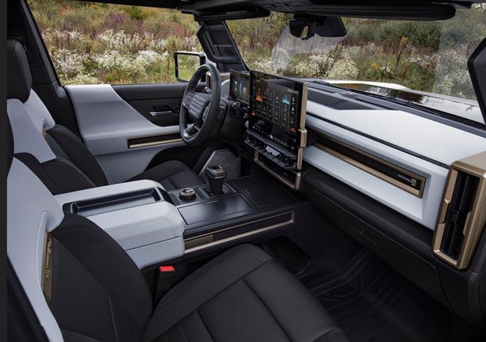 interior novo hummer 2022