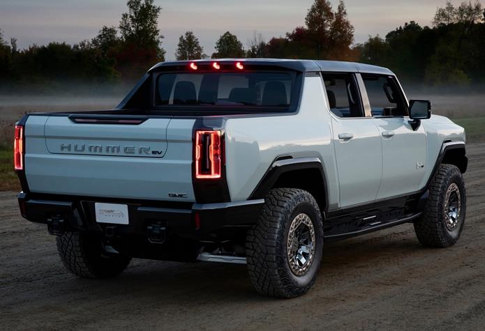 novo hummer 2022 traseira