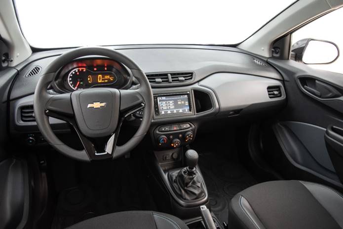 chevrolet joy plus interior