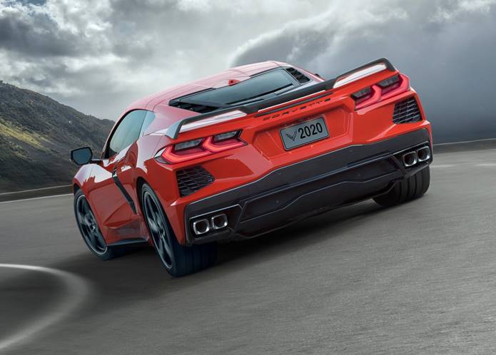 chevrolet corvette c8 stingray traseira