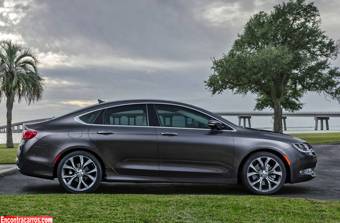 chrysler 200 2015 lateral