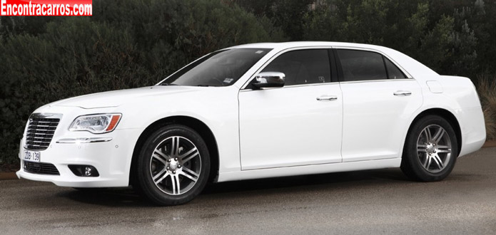 chrysler 300 2014