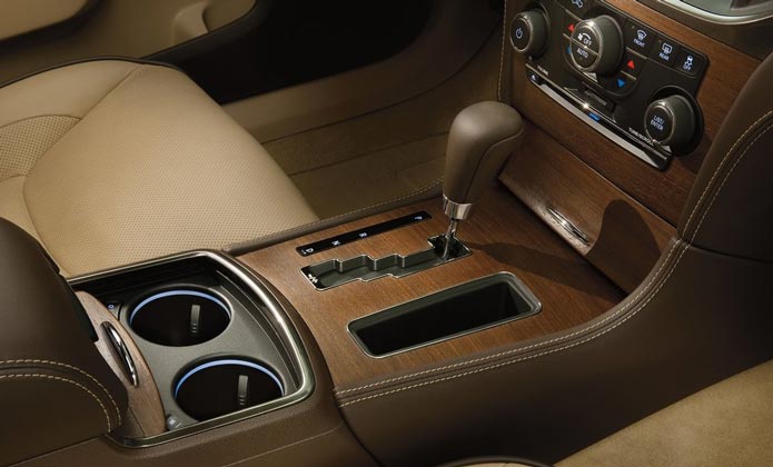 chrysler 300 luxury edition interior