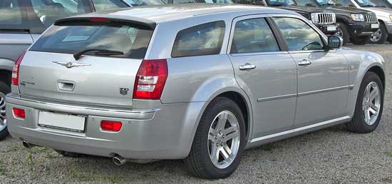 chrysler 300C touring traseira