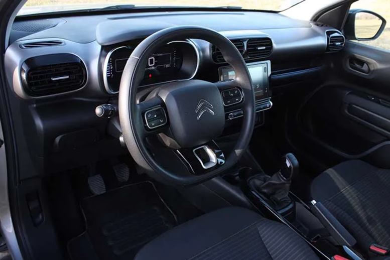 citroen c4 cactus 2023 interior