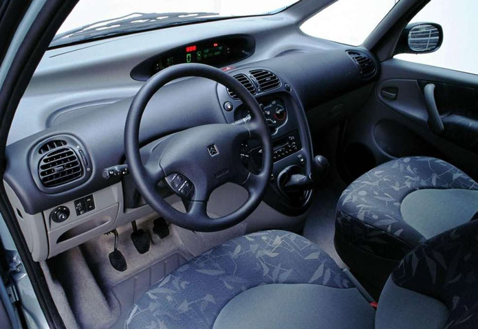 citroen xsara picasso interior