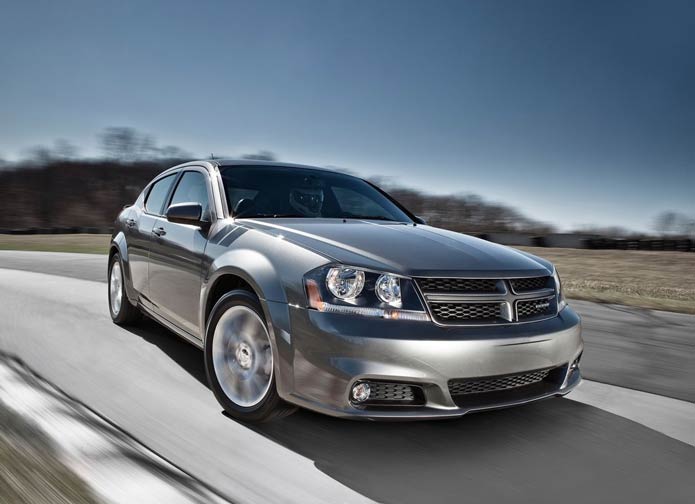 novo dodge avenger rt