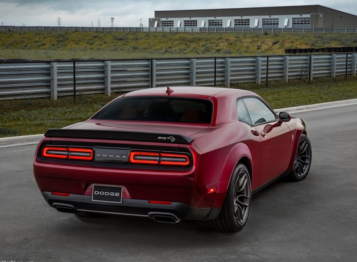 dodge challenger srt hellcat widebody 2018