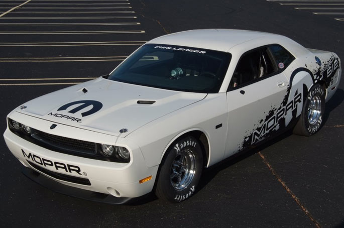 mopar challenger v10 drag