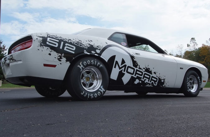 mopar dodge challenger v10 drag pack