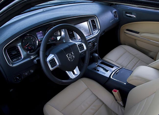 interior dodge charger 2011