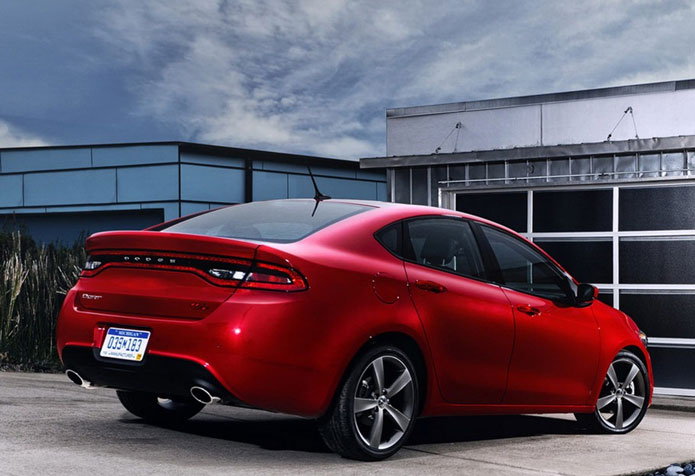 dodge dart 2013 traseira