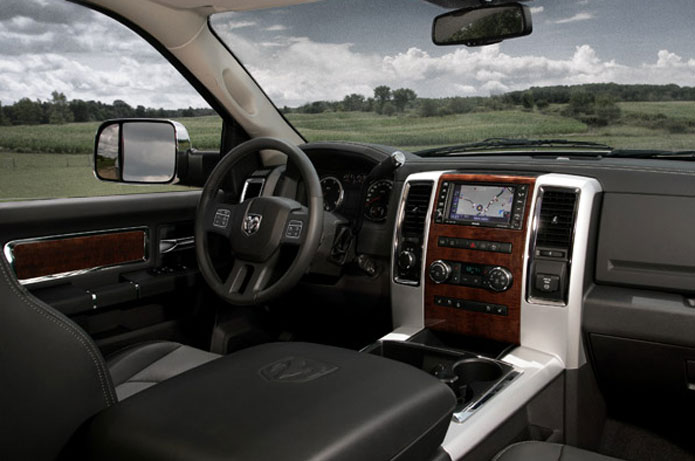 dodge ram 2500 2012 interior