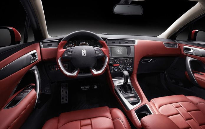 ds 4s interior