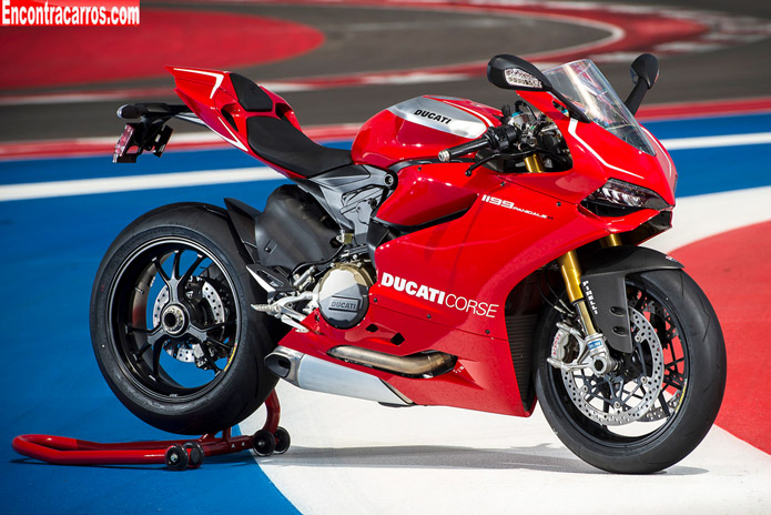 ducati panigale 1199 r