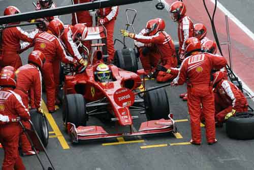 felipe massa no pit stop / reabastecimento na f1 será proibido em 2010 