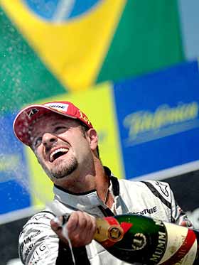 rubens barrichello podio gp da valencia