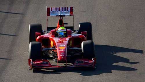 ferrari f60 2009 na pista em mugello