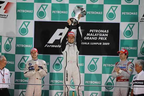 jenson button, timo glock e Nick Heidfeld podio gp malasia 2009