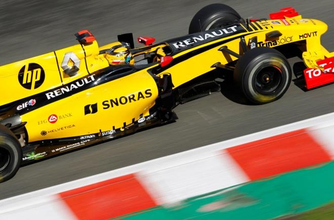 robert kubica renault 2010