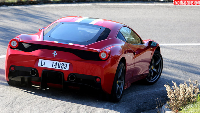 ferrari 458 italia speciale traseira