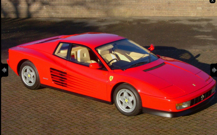 Ferrari 512 testarossa