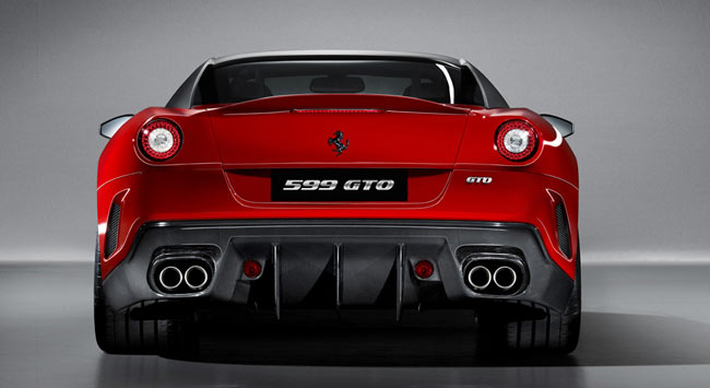 ferrari 599 gto traseira