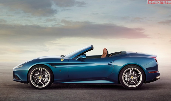 ferrari california T azul