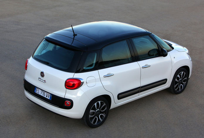 fiat 500l 2013 traseira