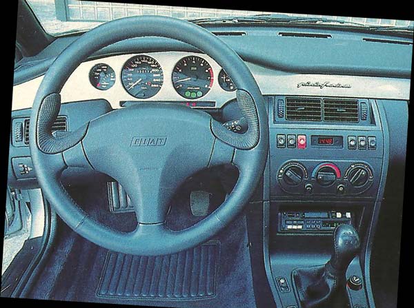 interior painel fiat coupe