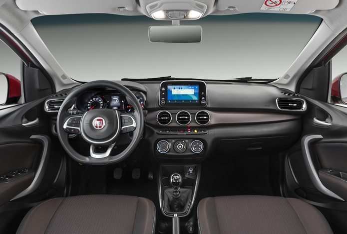 fiat cronos precision 1.8 interior