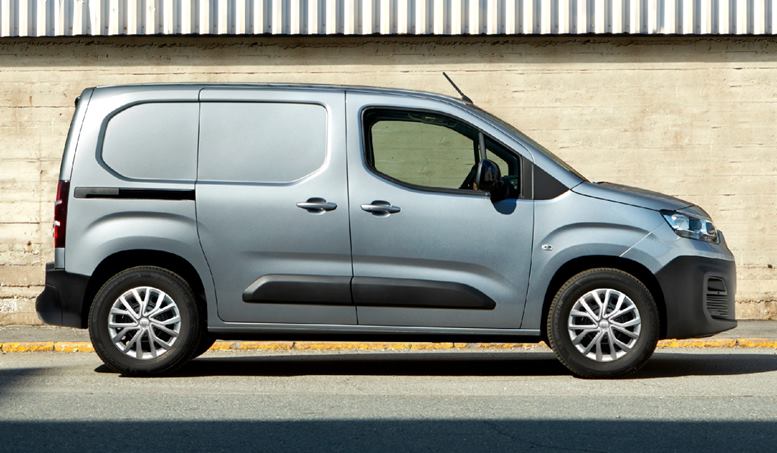 fiat doblo 2023