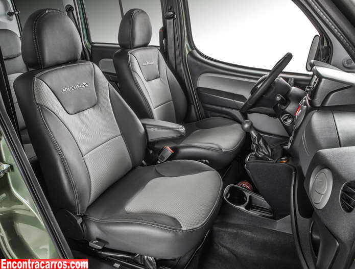 fiat doblo adventure 2014 interior