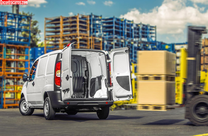 fiat doblo cargo