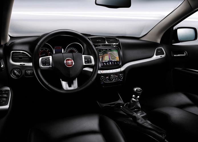 interior fiat freemont 2012