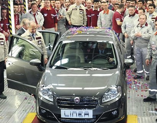 novo fiat linea 2013