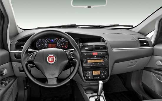 interior fiat linea