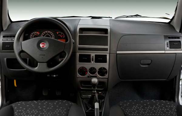 fiat palio attractive 2011