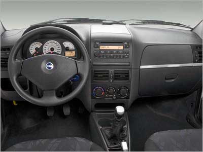 interior fiat palio 2009