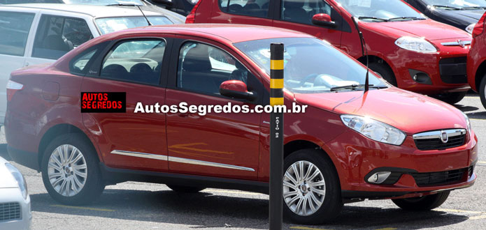 fiat siena 2013