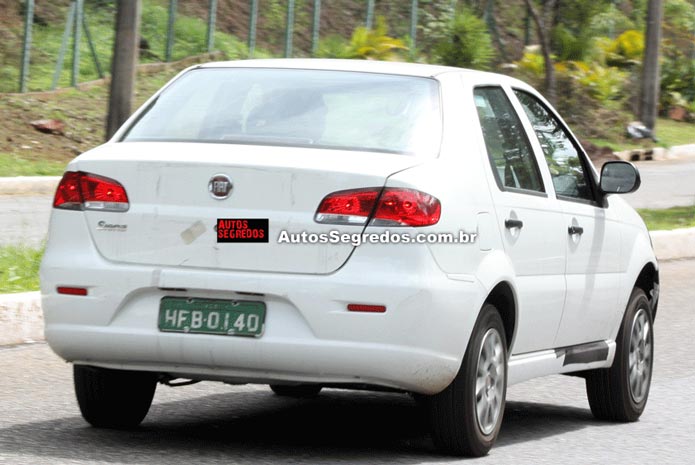 fiat siena el 2013 flagra