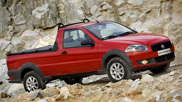 fiat strada trekking 1.8 cabine simples