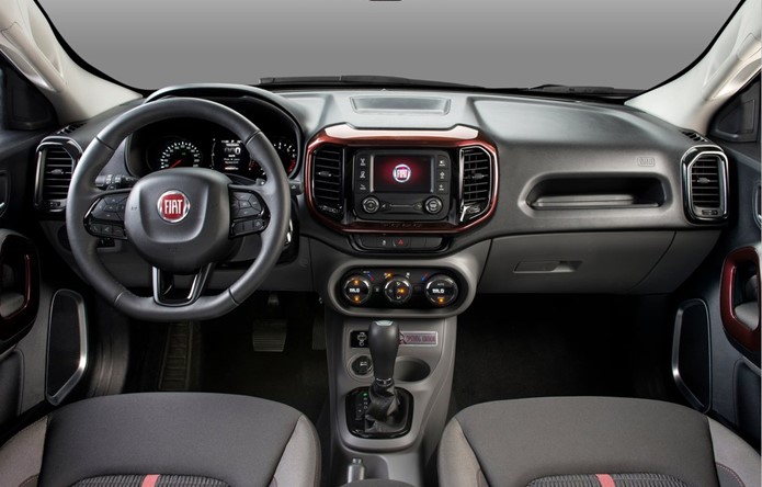 fiat toro volcano interior
