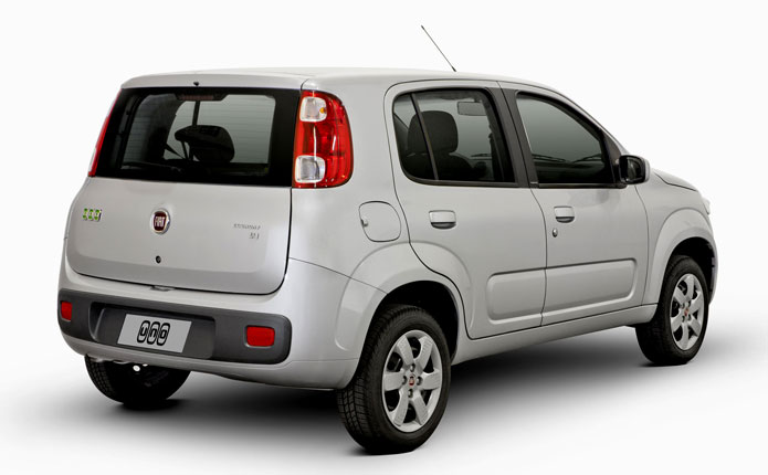 fiat novo uno economy 2013 traseira