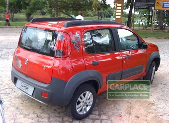 novo fiat uno way 2011 traseira